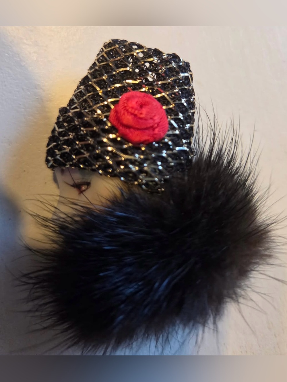 Vintage Lady Face Brooch Black Feather Fur Collar Red Rose Hat Pin